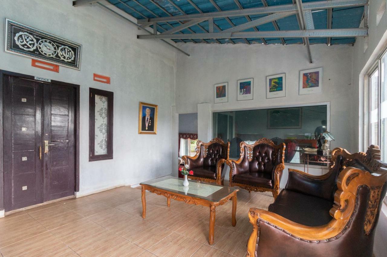 Reddoorz Plus At Grand Yustik Sukabumi Eksteriør billede